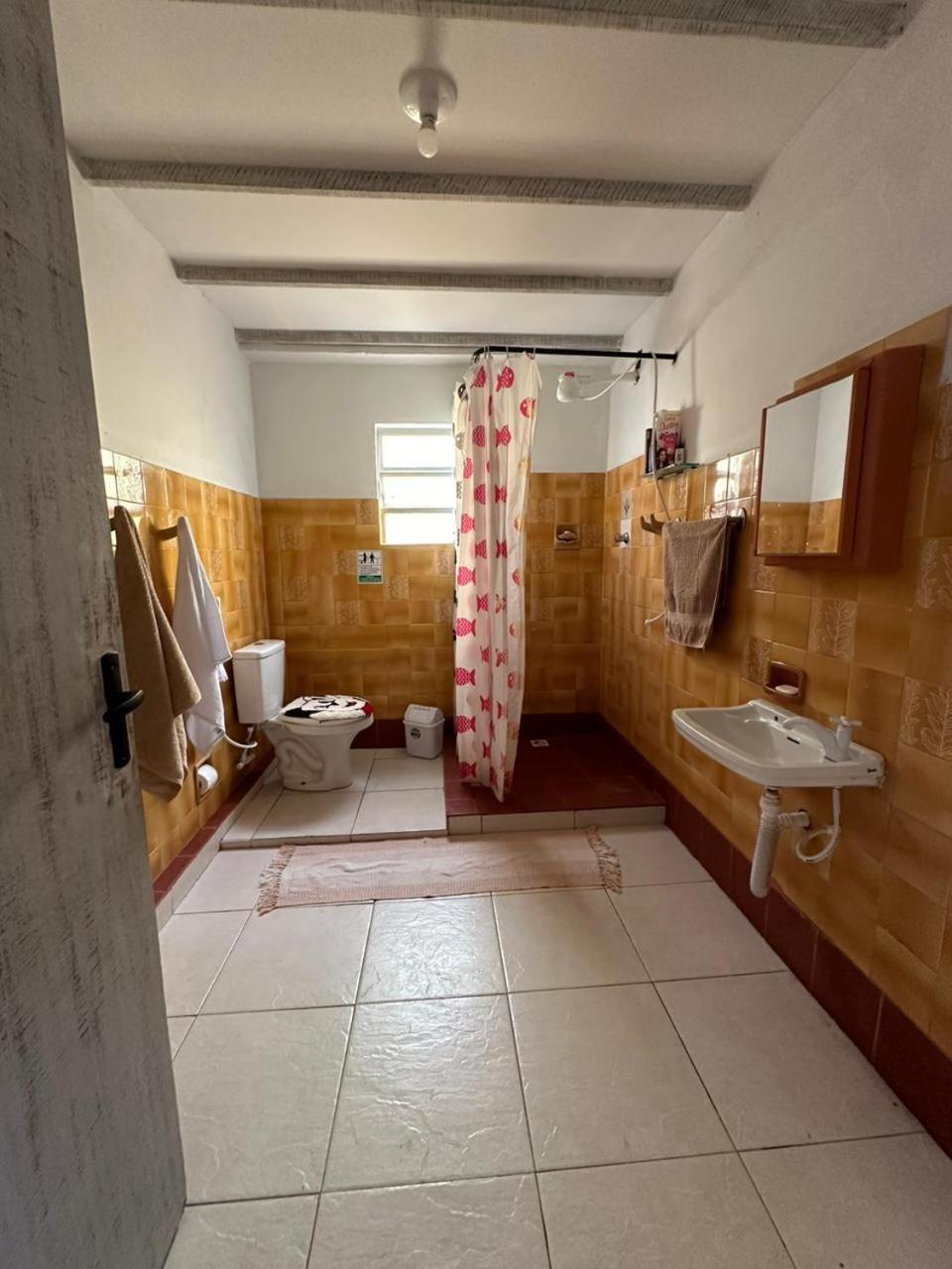 Quarto Com Ar A 500M Da Praia Espaco Aconchego Do Gugu Arraial do Cabo Exterior photo